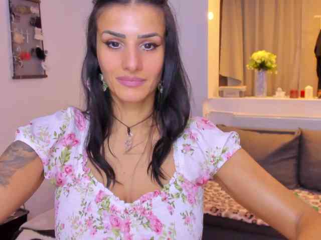 Milfchelle webcam