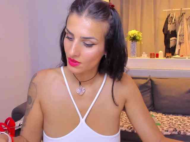 Milfchelle webcam