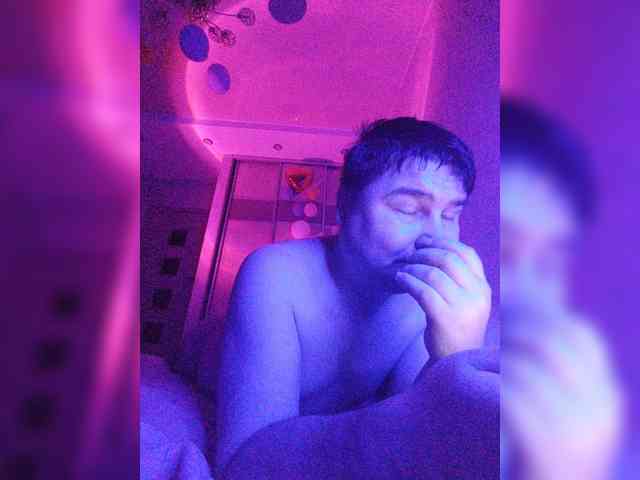 Marat-Arbat Live Webcam on BongaCams