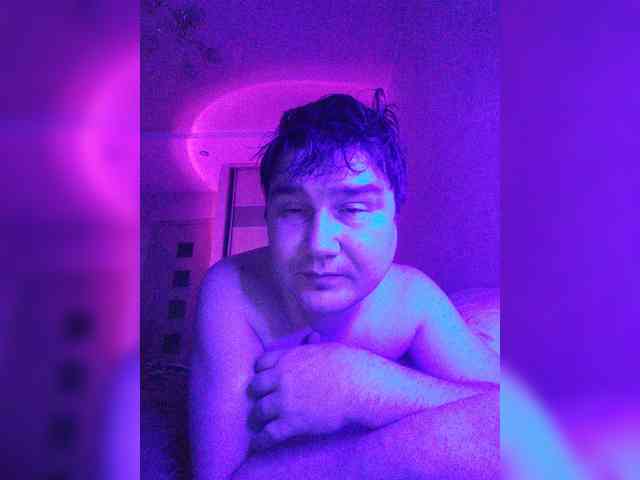 Marat-Arbat Live Webcam on BongaCams
