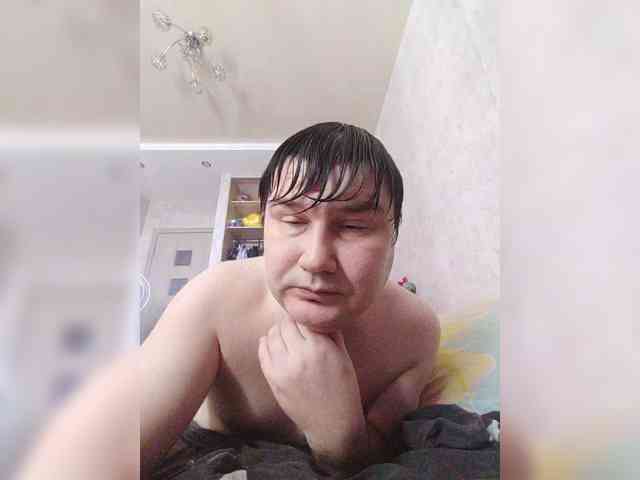 Marat-Arbat Live Webcam on BongaCams