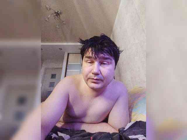 Marat-Arbat Live Webcam on BongaCams