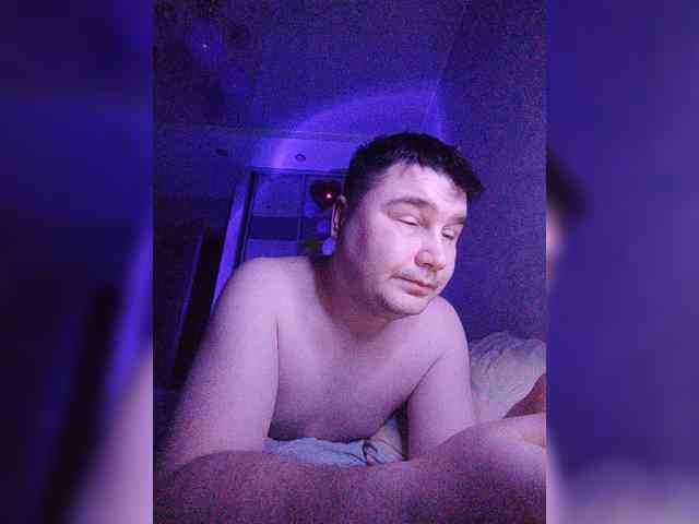 Marat-Arbat Live Webcam on BongaCams
