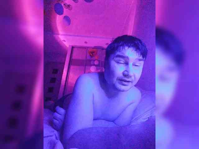 Marat-Arbat Live Webcam on BongaCams