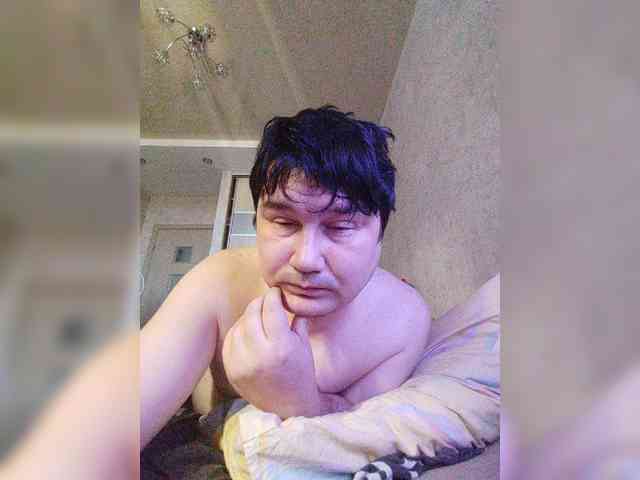 Marat-Arbat Live Webcam on BongaCams