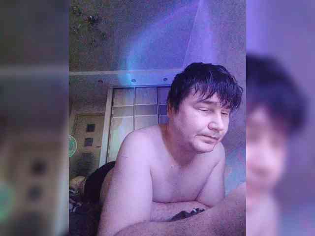 Marat-Arbat Live Webcam on BongaCams