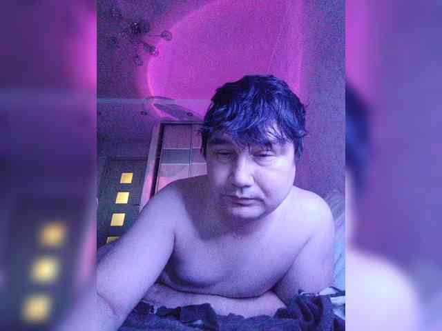 Marat-Arbat Live Webcam on BongaCams
