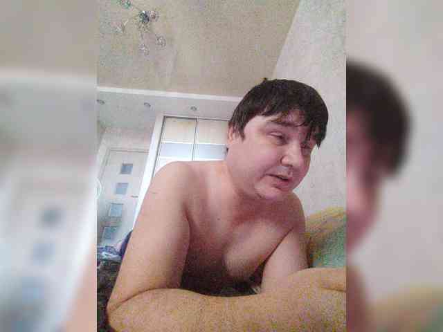 Marat-Arbat Live Webcam on BongaCams
