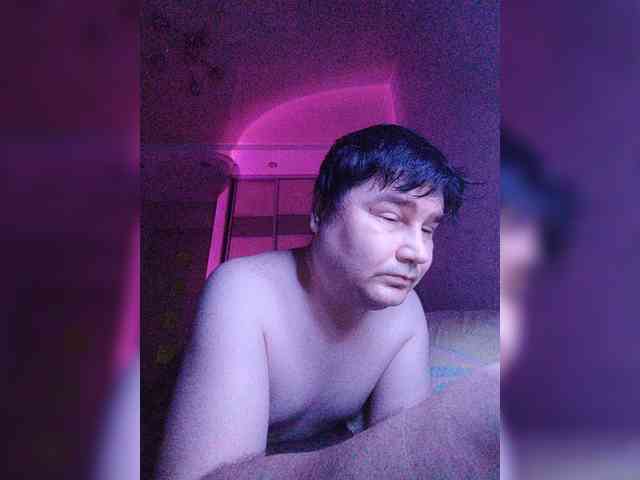 Marat-Arbat Live Webcam on BongaCams