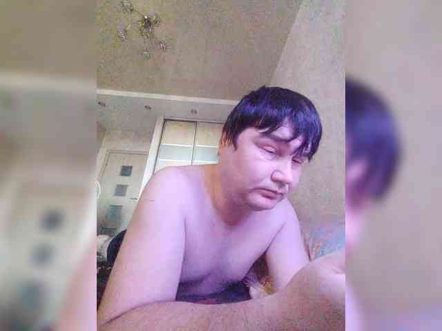 Marat-Arbat Live Webcam on BongaCams