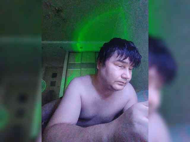 Marat-Arbat Live Webcam on BongaCams