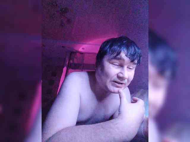 Marat-Arbat Live Webcam on BongaCams