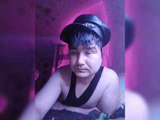 Marat-Arbat Live Webcam on BongaCams