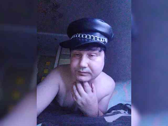 Marat-Arbat Live Webcam on BongaCams