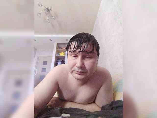 Marat-Arbat Live Webcam on BongaCams