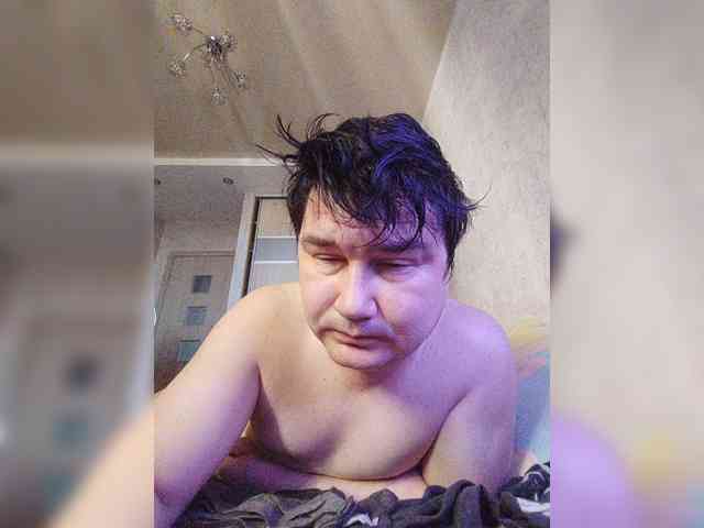 Marat-Arbat Live Webcam on BongaCams