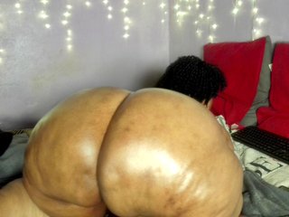 Big-Ass-Wilma Porn Show