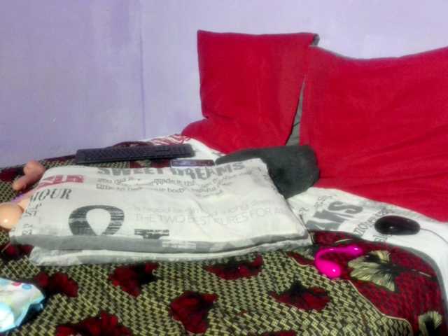 Big-Ass-Wilma's BongaCams show and profile