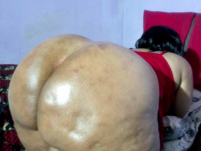 Big-Ass-Wilma's BongaCams show and profile