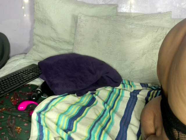 Big-Ass-Wilma live cam on BongaCams