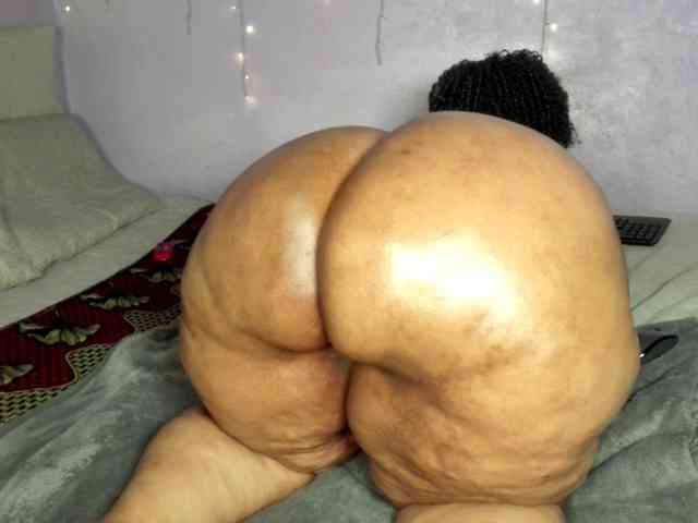 Big-Ass-Wilma webcam