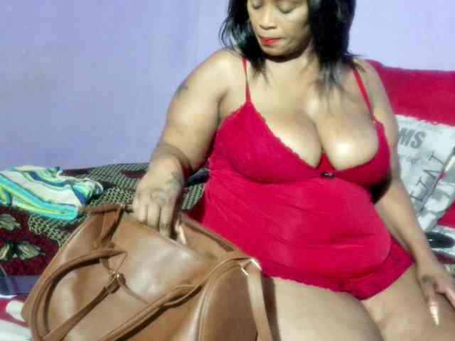 Big-Ass-Wilma webcam