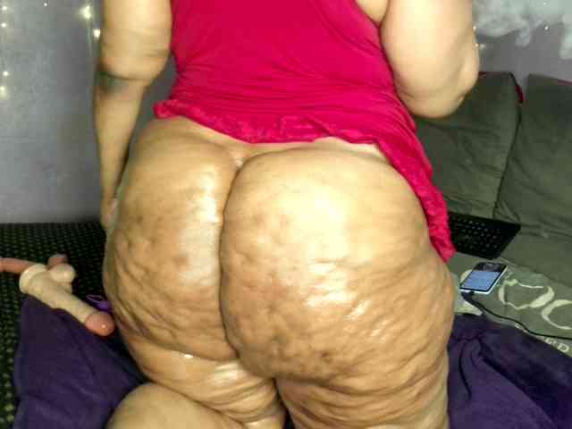 Model: Big-Ass-Wilma