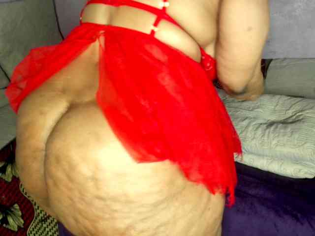 Big-Ass-Wilma webcam