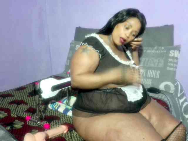 Big-Ass-Wilma webcam