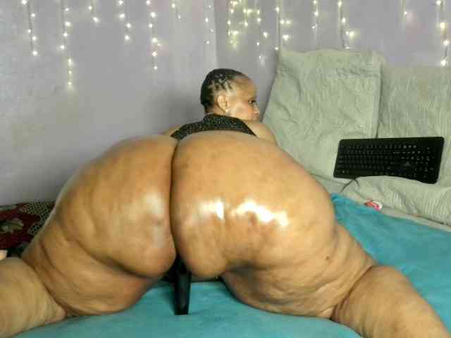 Model: Big-Ass-Wilma