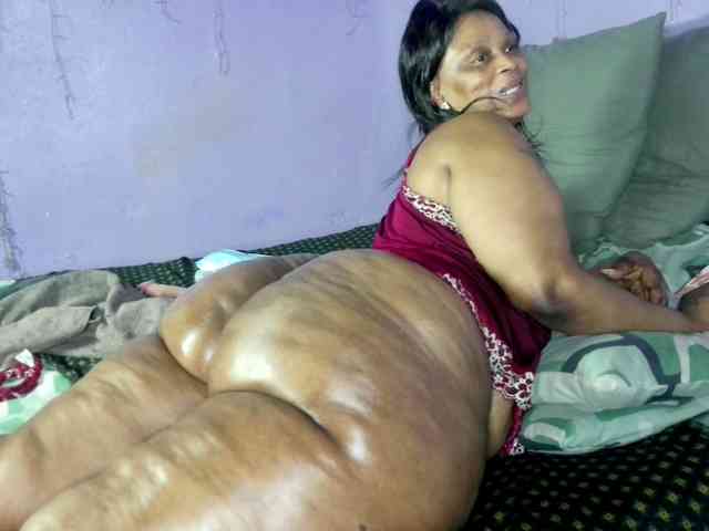 Big-Ass-Wilma webcam