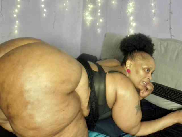 Model: Big-Ass-Wilma