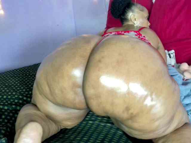 Big-Ass-Wilma webcam