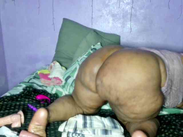 Model: Big-Ass-Wilma