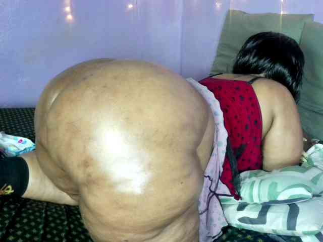 Big-Ass-Wilma webcam