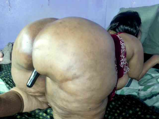 Big-Ass-Wilma webcam