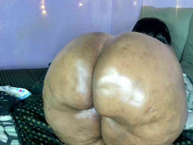 Big-Ass-Wilma webcam