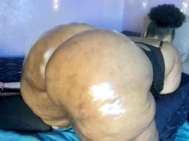 Big-Ass-Wilma webcam