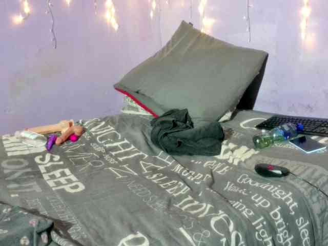 Big-Ass-Wilma webcam