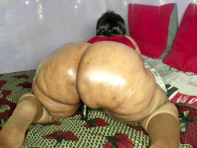 Big-Ass-Wilma webcam