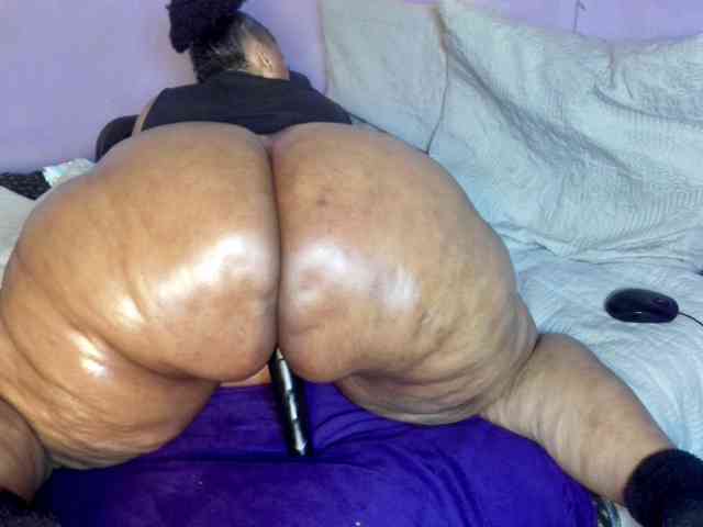 Big-Ass-Wilma webcam