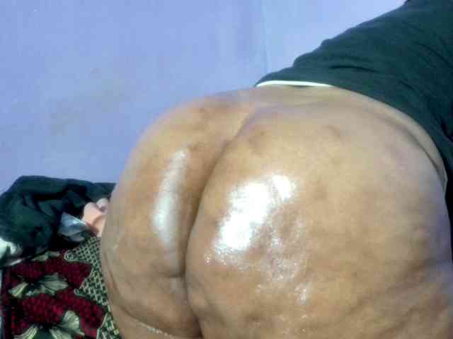 Big-Ass-Wilma webcam