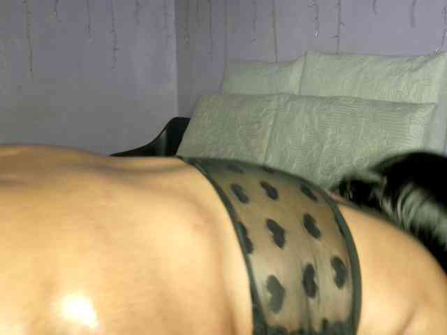 Big-Ass-Wilma webcam