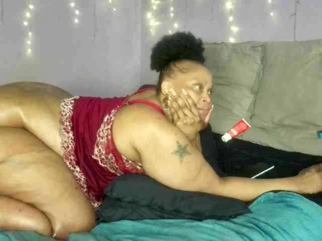 Big-Ass-Wilma webcam