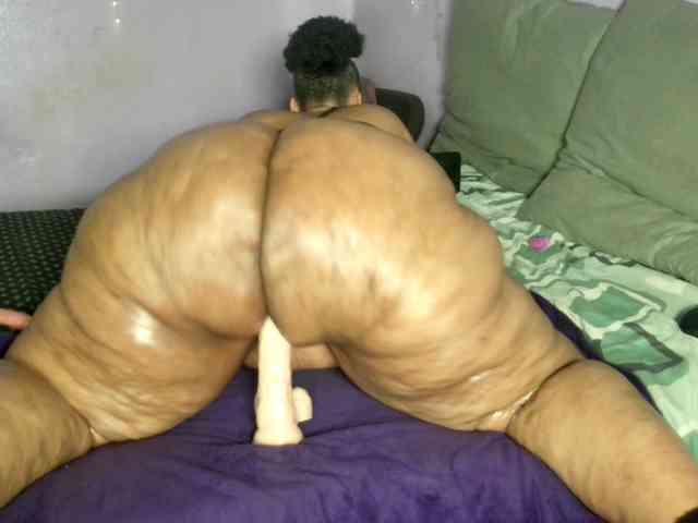Model: Big-Ass-Wilma