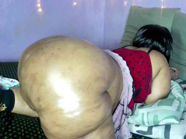 Big-Ass-Wilma webcam