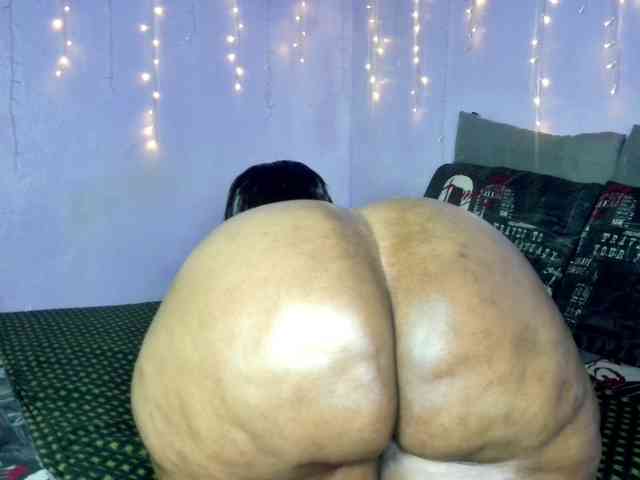 Big-Ass-Wilma webcam
