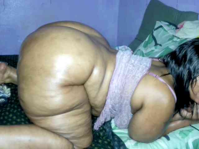 Big-Ass-Wilma webcam