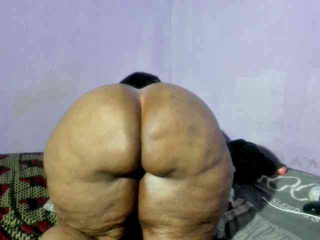 Big-Ass-Wilma webcam