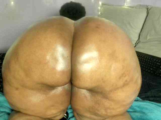 Model: Big-Ass-Wilma